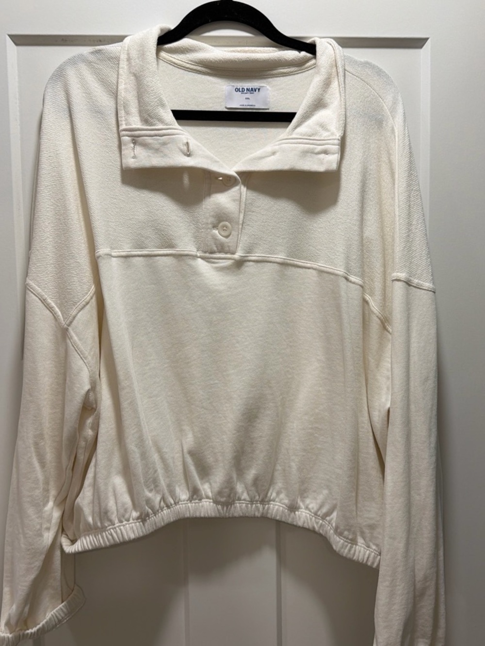 Old Navy Cream Pullover